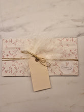 Afbeelding in Gallery-weergave laden, Cadeaubon Stadssalon Zwolle €50 – Luxe cadeau of kerstpakket