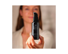 Afbeelding in Gallery-weergave laden, MICROBIOME+ serum 50ml  – Voor een gezond en gebalanceerd microbioom | IK Skin Perfection